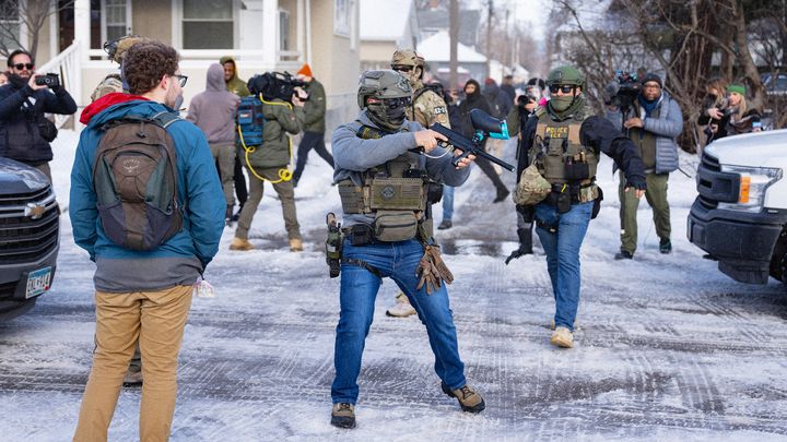 People Are Using AI to Falsely Identify the Federal Agent Who Shot Renee Good